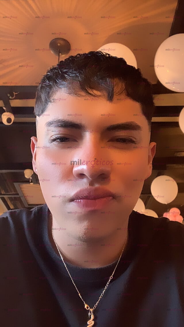 FOTOS DE SOY OLIVER, DESCUBRE UN MUNDO DE PLACER EXCLUSIVO. CONTÁCTAME VÍA WHATSAPP
