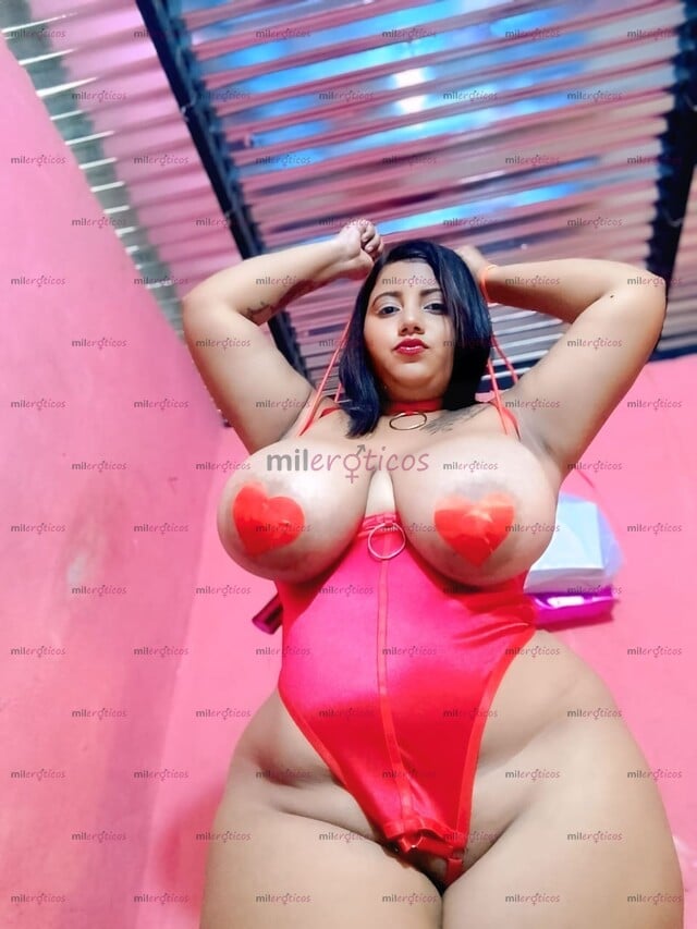 FOTOS DE SHHH VEN ACÁ DIABLA CURVY CON TETAS GRANDES Y COÑO CHORREANDO BUSCANDO POLLA
