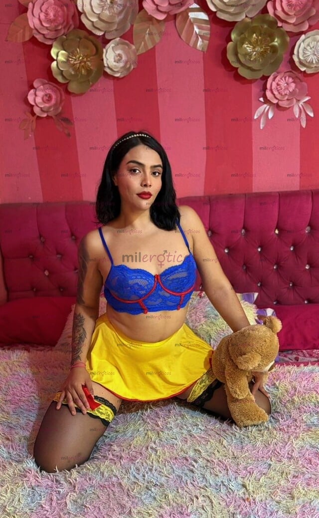 FOTOS DE TU PRINCESITA ESTA LISTA PARA COMPLACERTE MY LOVE LA MORENITA DE FUEGO LLEGO