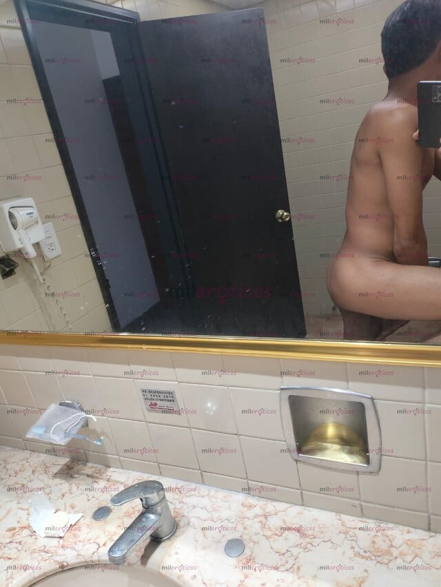 FOTOS DE LISTO PARA QUE ME REVIENTES EL CULITO SOLO HOY $800 TENGO LUGAR