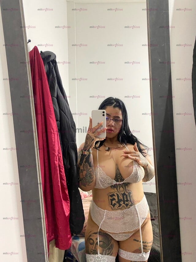 FOTOS DE LUNA DELICIOSA VEN PASAS UN RATICO RICO, EXTROVERTIDA ME ENCANTA LA VERGA