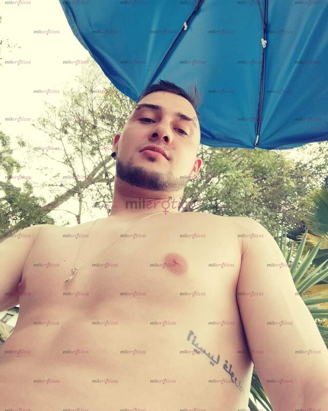 FOTOS DE HOMBRE SEDUCTOR PENE DURO GRANDE Y BIEN DOTADO