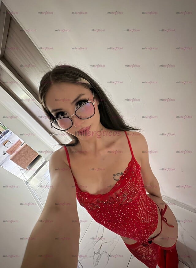 FOTOS DE DELICIOSA TRANS LISTA PARA COMPLACER. DELGADA, DELICADA Y FEMENINA.