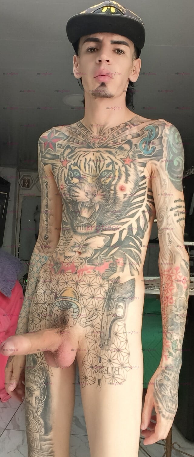 FOTOS DE FLACO ACTIVO MORBOSO CON TATUAJES Y SITIO RESERVADO