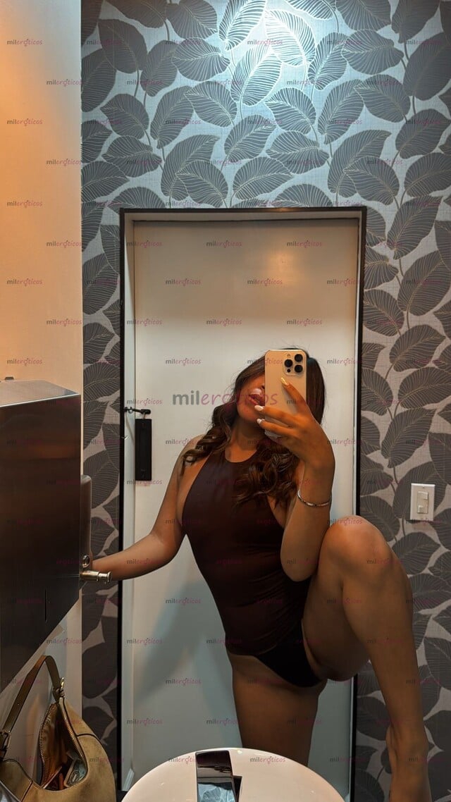 FOTOS DE HAZEL, CHICA PIEL CANELA CUERPO FIT LISTA PARA DELEITARTE BB