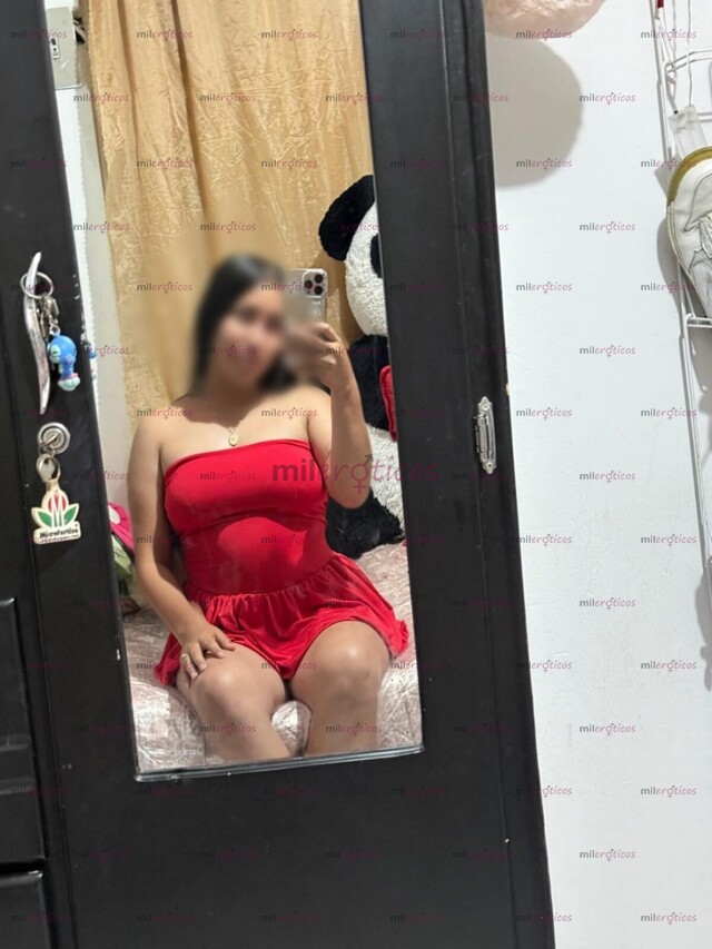 FOTOS DE HOLA AMOR SOY UNA LINDA JOVENCITA ARRECHITA CON GANAS DE SACARTE TODA LECHE