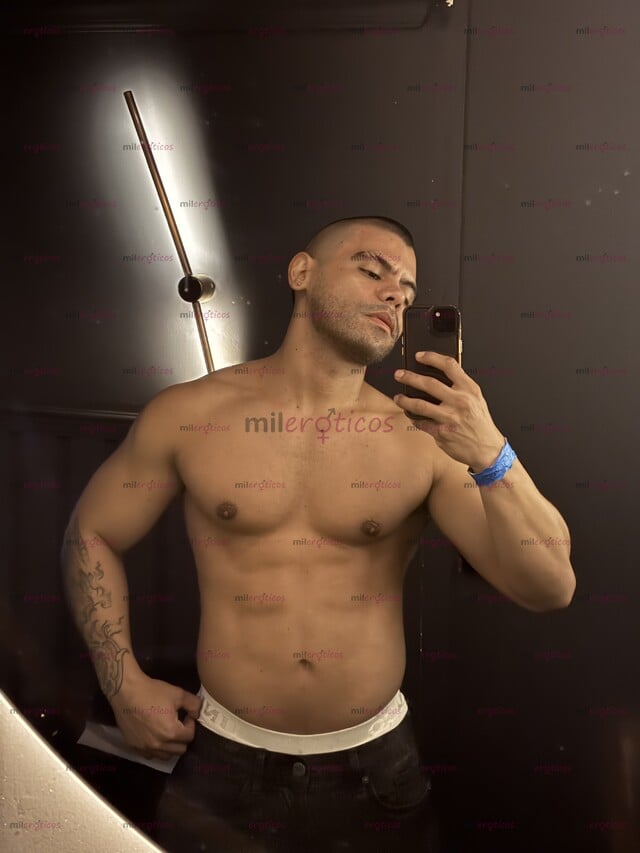 FOTOS DE COLOMBIA BOY. JHON PAISA SERIO, MASCULINO Y DISCRETO. BUENA VERGA, BUEN CULO !