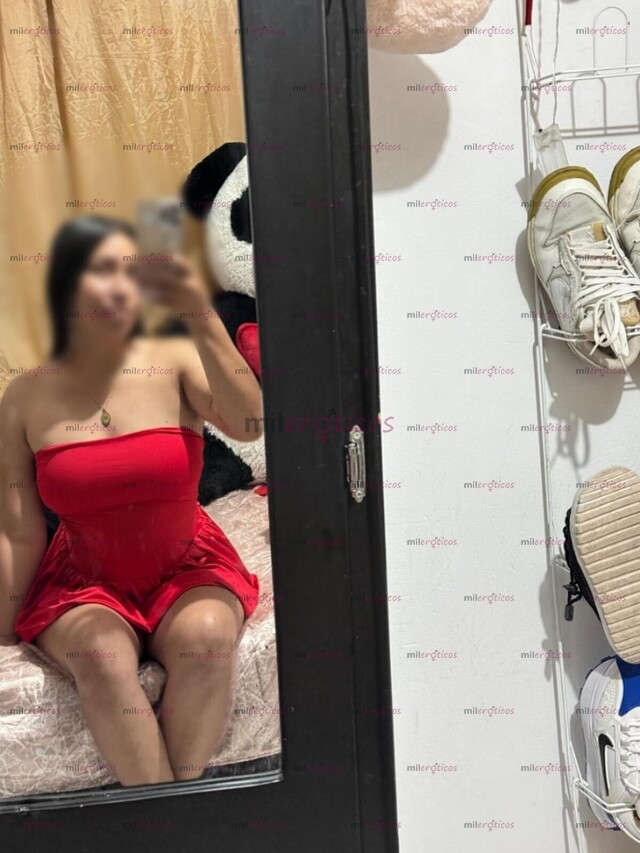 FOTOS DE HOLA AMOR SOY UNA LINDA JOVENCITA ARRECHITA CON GANAS DE SACARTE TODA LECHE