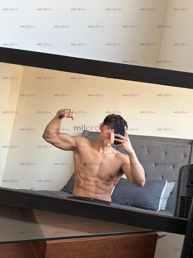FOTOS DE .NUEVO EN LA CIUDAD CHICO GUAPO, BUEN CUERPO, CUERPO TRABAJADO, CARISMÁTICO
