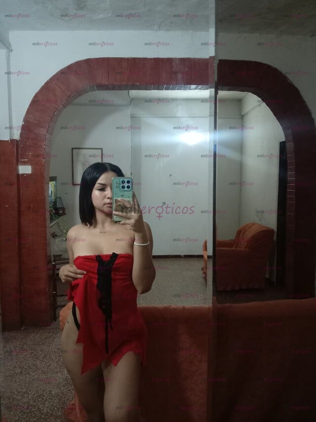 FOTOS DE HOLA AMOR ESTAS BUSCANDO UNA CHAVA CULONA Y RICA COMO YO,TE OFRESCO UN BUEN SEXO