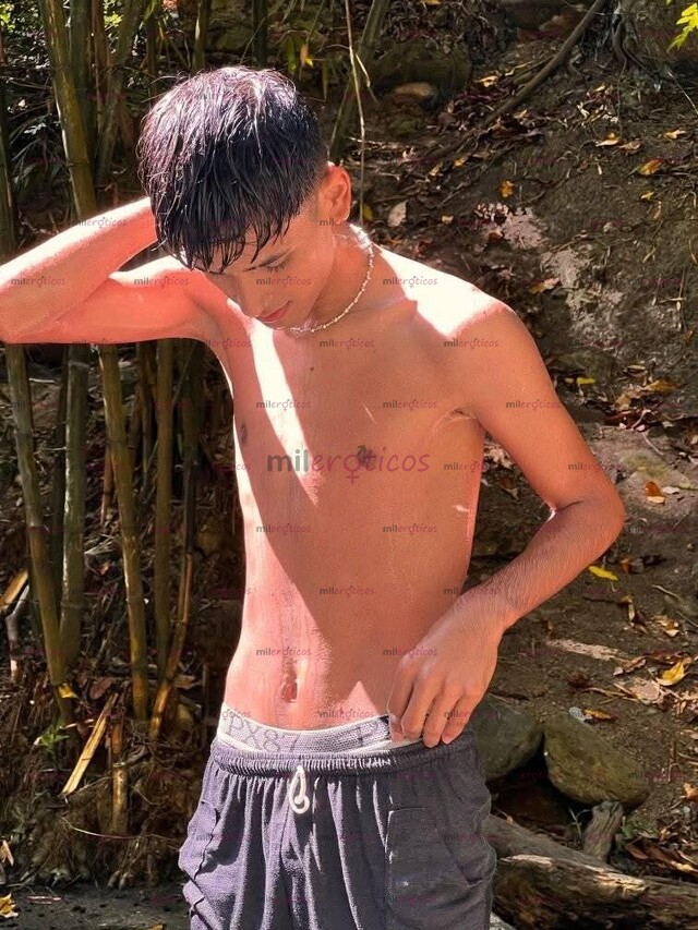 FOTOS DE HOLA SOY UN CHICO NUEVO EN MEDELLÍN Y SOY DIVERTIDO Y CREATIVO Y SINGON .