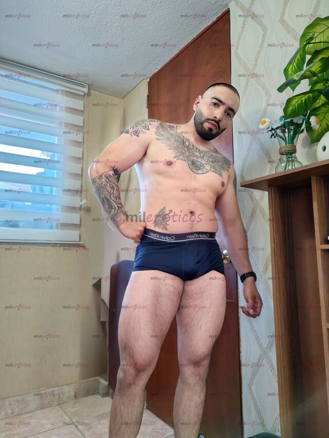 FOTOS DE GIGOLO PARA PAREJAS Y MUJERES SOLTERAS O CASADAS PASA UN EXCELENTE RATO DISCRETO