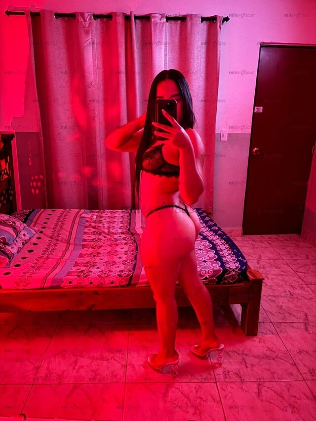 FOTOS DE PUTA FINA CON GANAS DE QUE ME LO DERRAMES TODA TU LECHE