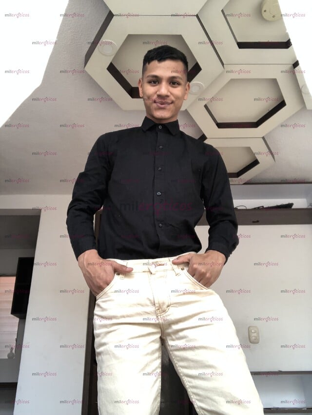 FOTOS DE UN CHICO GUAPO Y COMPLACIENTE PARA TI EXCELENTE FÍSICO, TRATO DE NOVIO Y MEN