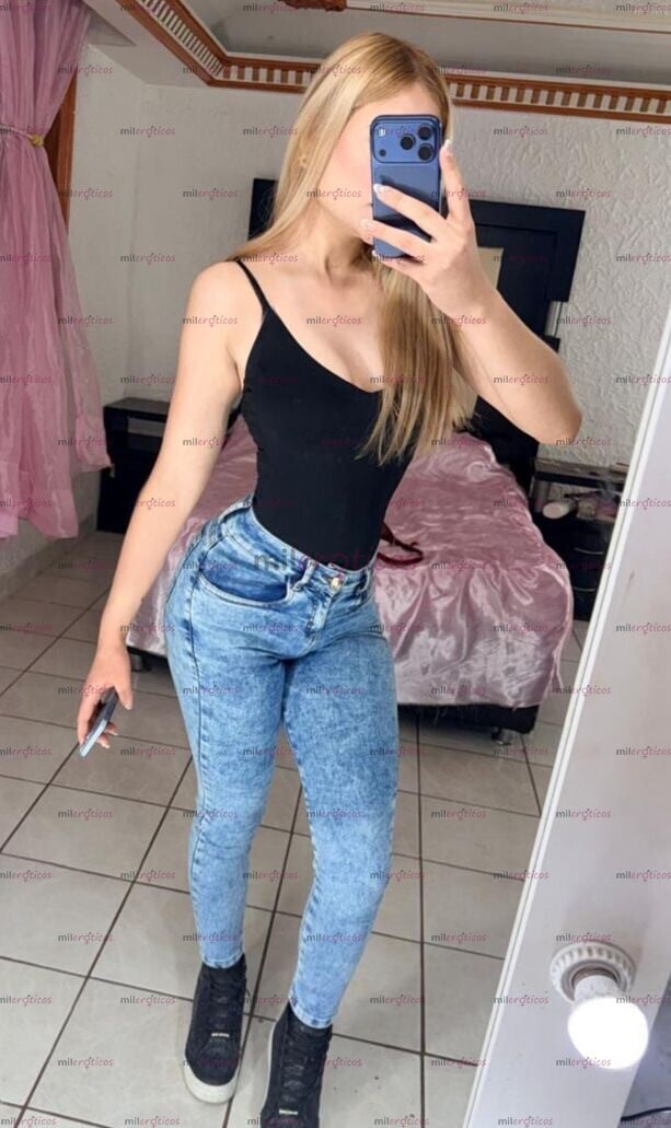 FOTOS DE HOLA BEBÉ SOY CINDY ESTOY A TUS ÓRDENES MI AMOR
