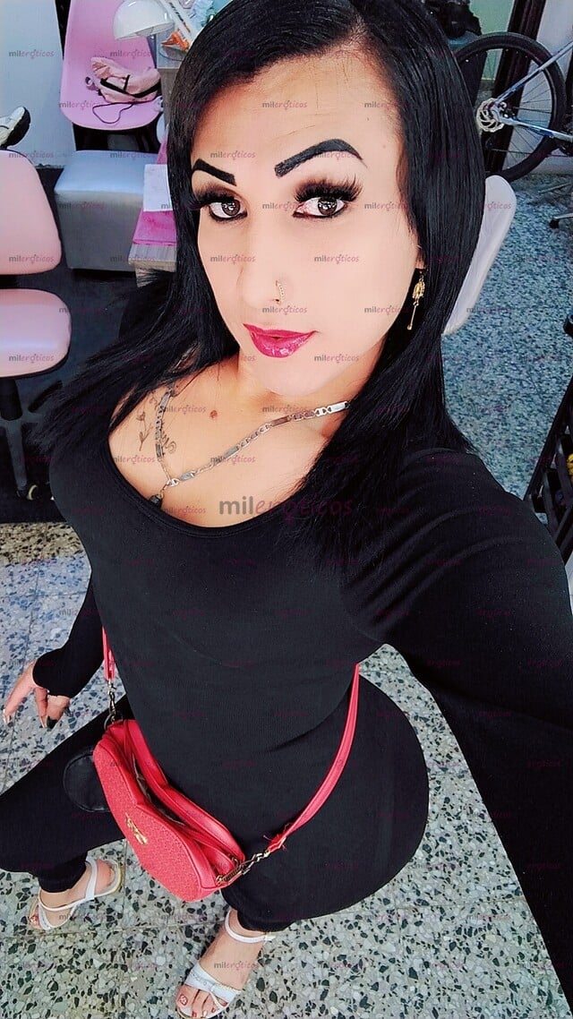 FOTOS DE SOY TODO LO QUE TÚ DESEAS CUERPO Y MENTE DISPUESTA A COMPLACERTE CON UNA BUENA