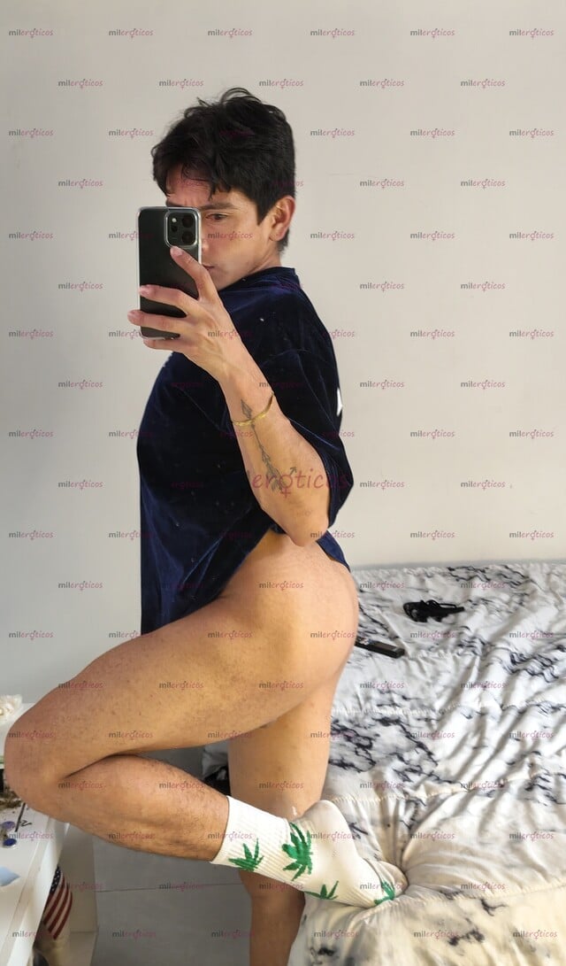 FOTOS DE HERMOSO CHICO VERSÁTIL DISPONIBLE RESERVA AHORA