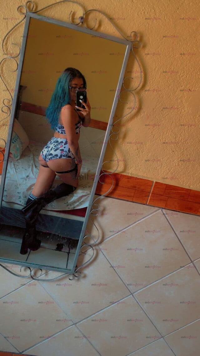 FOTOS DE UNIVERSITARIA TATUADA Y CALIENTE PETIT QUÉ QUIERE PASARLA SUPER RICO