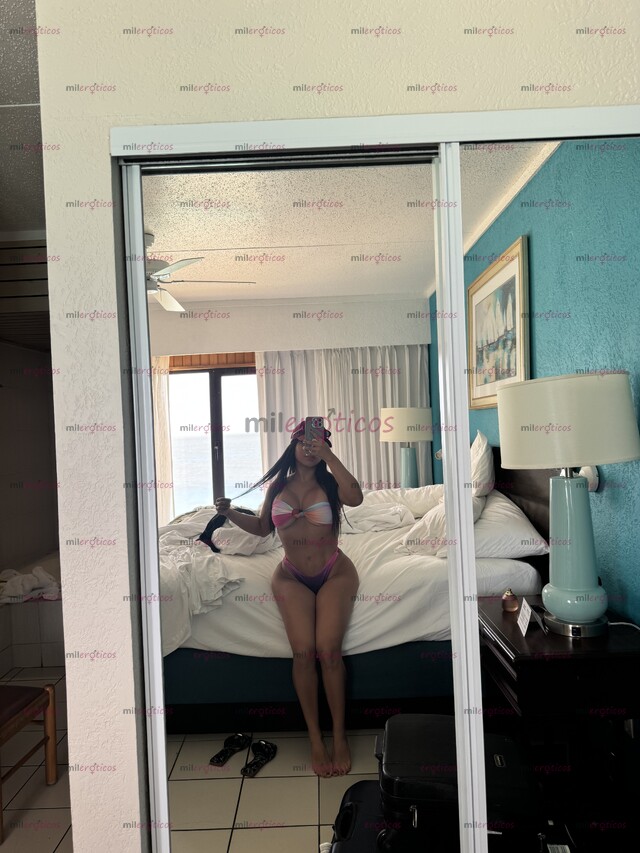 FOTOS DE JOVENCITA JUGUETONA CON CUERPO ATLETICO Y MENTE TRAVIESA..