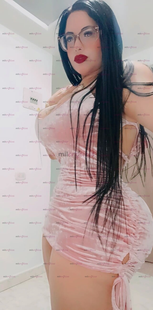 FOTOS DE COLA GIGANTE Y VAGINA CACHETONA PORNO EN CALI ANDREA LA CABALLOTA REAL