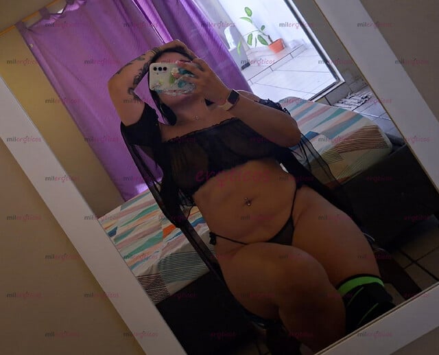 FOTOS DE SOY LA TENTACIÓN PERFECTA PARA ENVOLVERTE EN PLACER Y QUE OLVIDES TU RUTINA