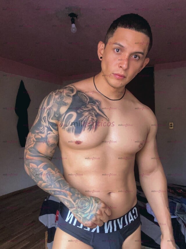 FOTOS DE OBRERO EN LA MAÑANA Y ESCORT EN LAS TARDES