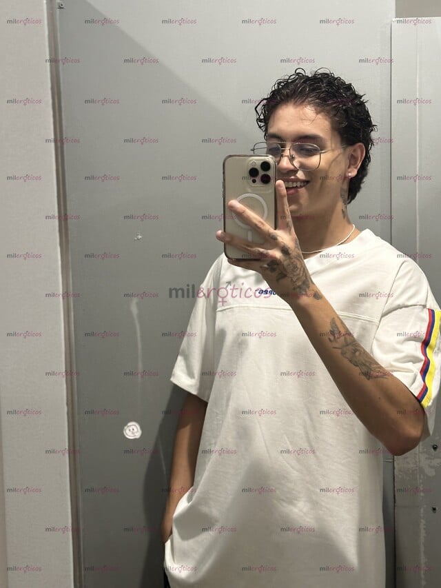FOTOS DE CHICO PASIVO Y MUY COMPLACIENTE ESPERO TU MENSAJE