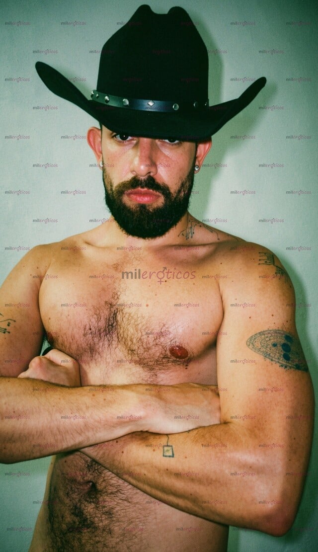 FOTOS DE BISEXUAL MACHO ACTIVO PARA COMPLACERTE POLÍGLOTA