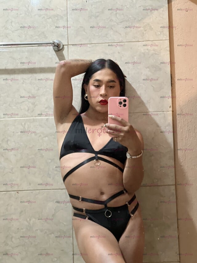 FOTOS DE HOLA ! SOY UNA CHICA TRANSEXUAL MUY CALIENTE DISPUESTA A DARTE PLACER !