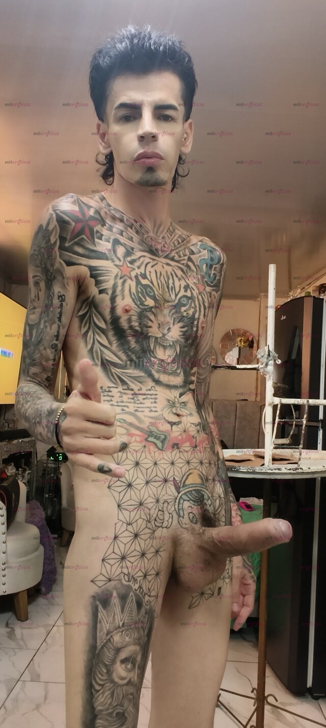 FOTOS DE FLACO BLANCO ACTIVO TATUADO MORBOSO LECHERO