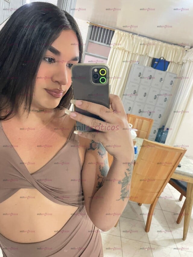 FOTOS DE BUENAS NOCHES SOY VICKY DISPO SOLO DESPUÉS DE LA 11PM...........................