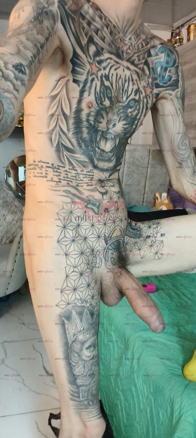 FOTOS DE FLACO BLANCO ACTIVO TATUADO MORBOSO LECHERO