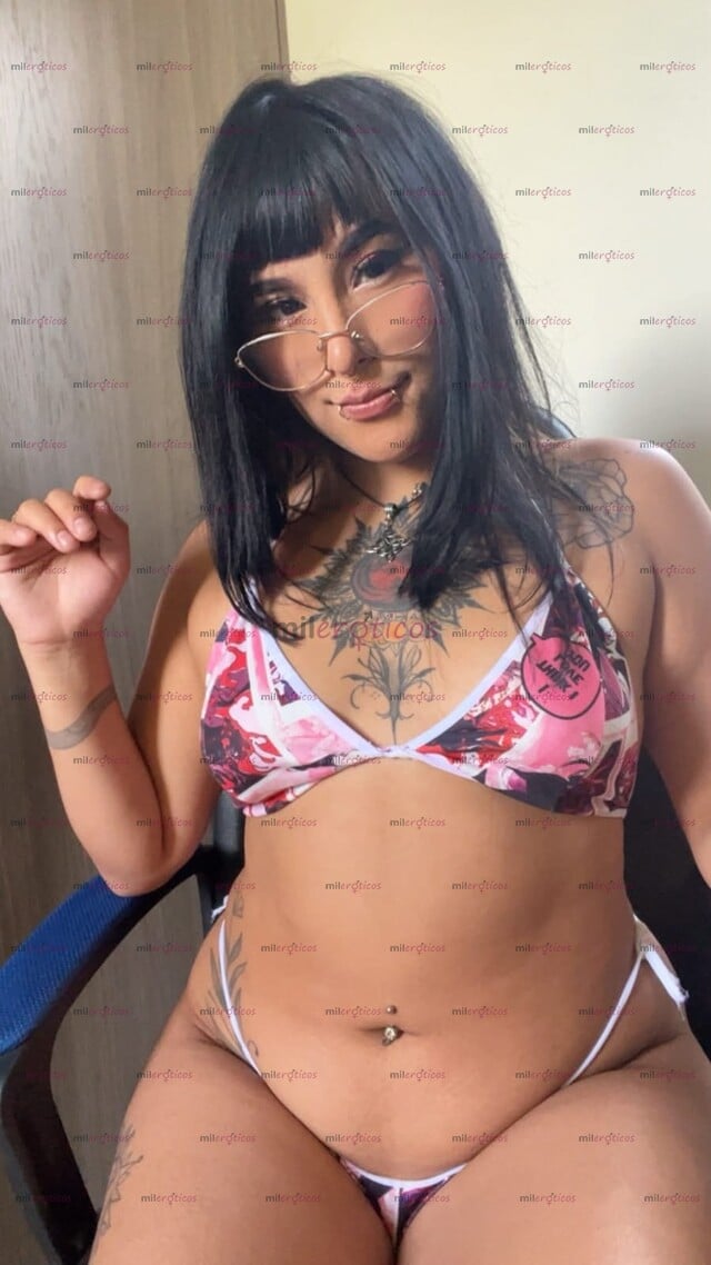 FOTOS DE EMMA HERMOSA JOVENCITA CON CURVAS DELICIOSAS GANOCITA