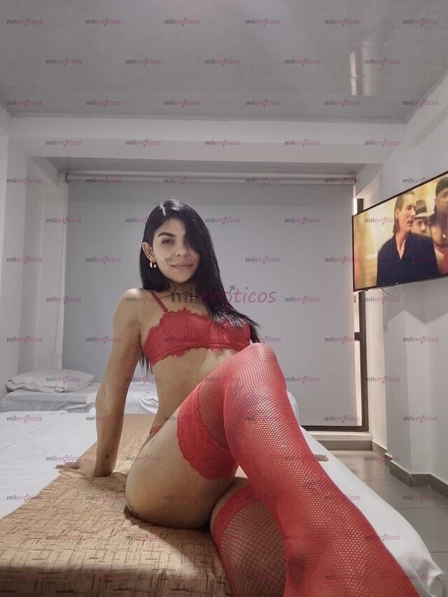FOTOS DE DELICIOSA FLACA JOVEN COMPLACIENTE CON UN CUERPO DELICIOSO TE ESPERO