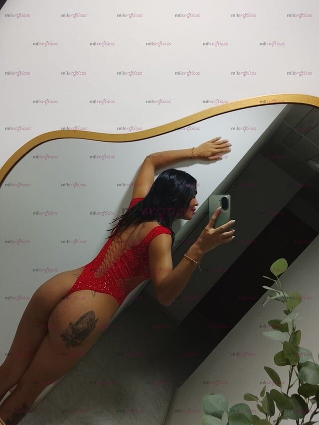 FOTOS DE DELICIOSA FLACA JOVEN COMPLACIENTE CON UN CUERPO DELICIOSO TE ESPERO