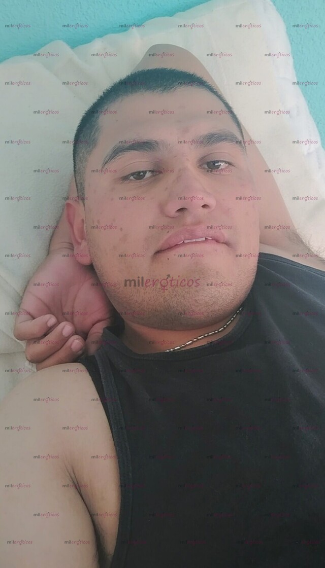 FOTOS DE HOMBRE CURIOSO, RENDIDOR Y DIVERTIDO EN BUSCA DE MUJERES