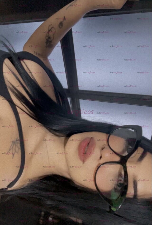 FOTOS DE HOLAAA LLEGO TU CHICA FAVORITA. ¡NO TE QUEDES CON LAS GANAS!