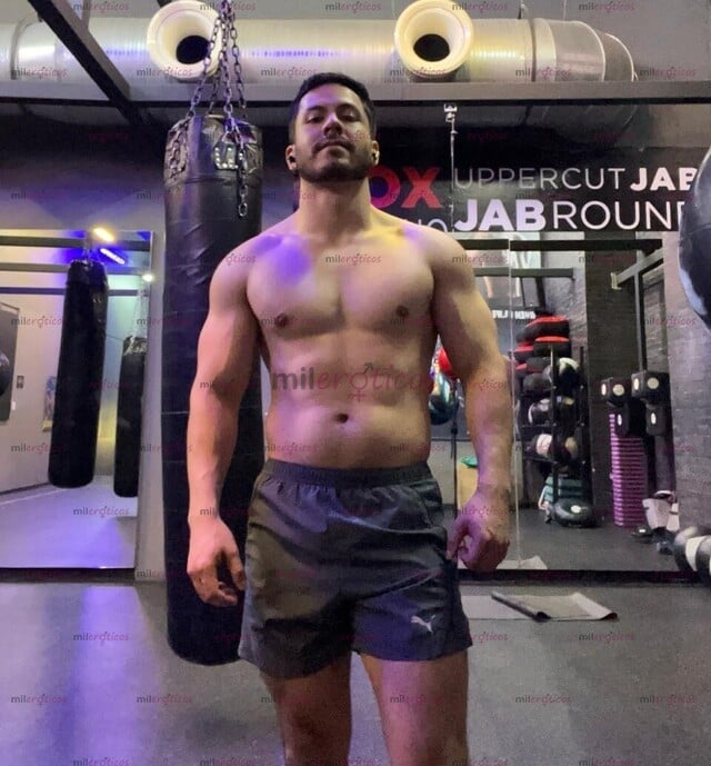 FOTOS DE ALEX 100% ACTIVO VERGA GRUESA Y MORENA ATLETICO