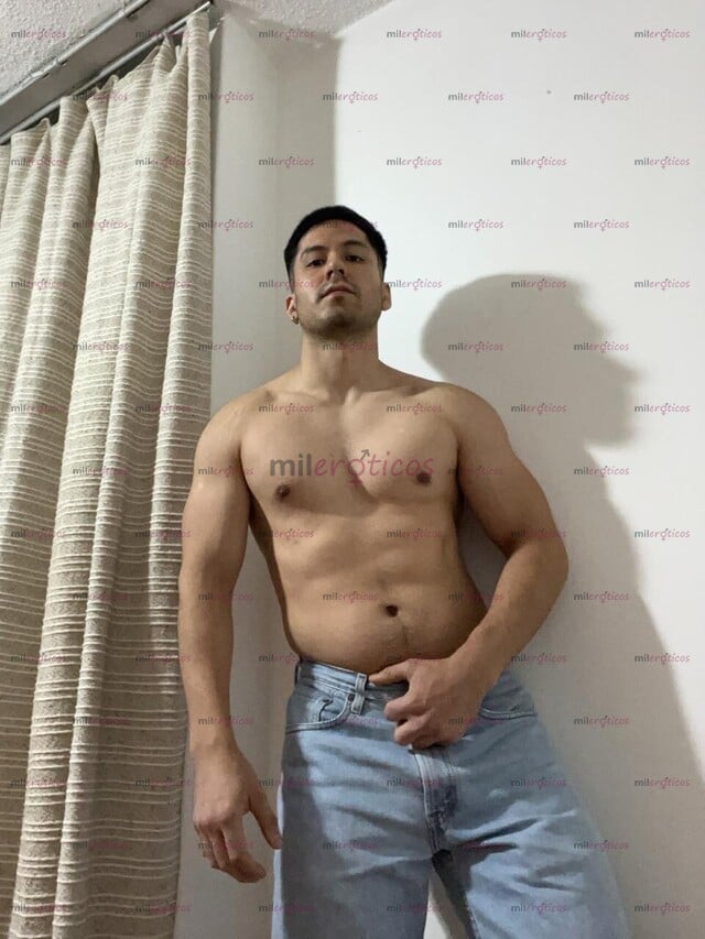 FOTOS DE ALEX 100% ACTIVO VERGA GRUESA Y MORENA ATLETICO