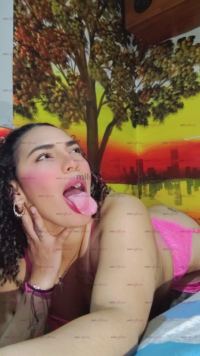 FOTOS DE POR PRIMERA VEZ LA DIOSA DEL ANAL VEN Y DELÉITATE
