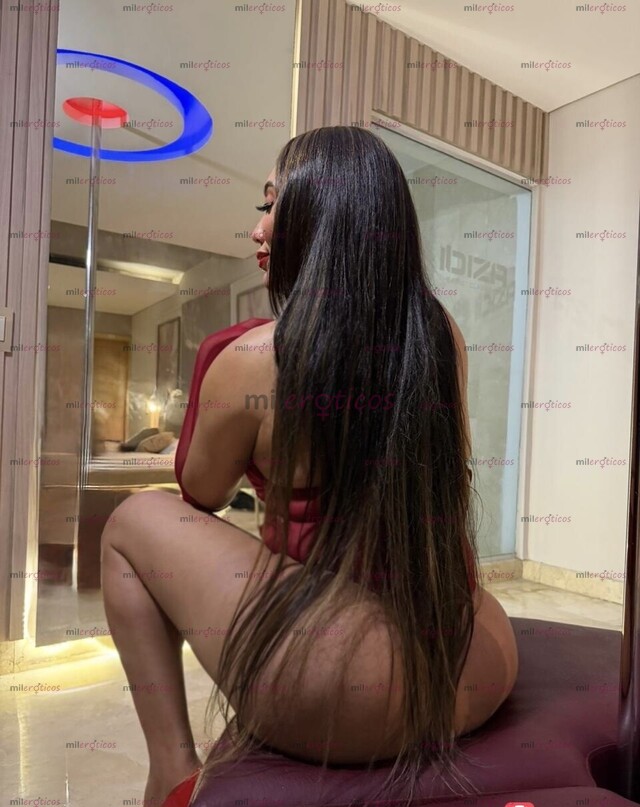 FOTOS DE DESPAMPANANTE IMPACTANTE BELLA E INIGUALABLE DANIELA ZAMBRANO