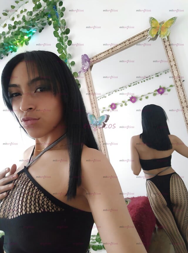 FOTOS DE LA COMBINACIÓN FAVORITA: BAJITA Y DELGADA. 18 MORENA RICA VEN A VER!!!