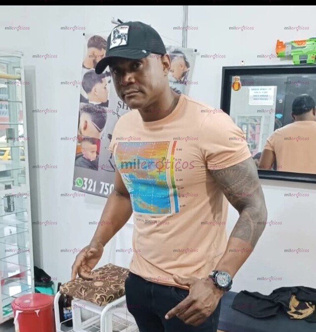 FOTOS DE NEGRO XXL CACHERO FIESTERO DOMINANTE LECHERL VARONIL ROMPE VAGINA Y CULO