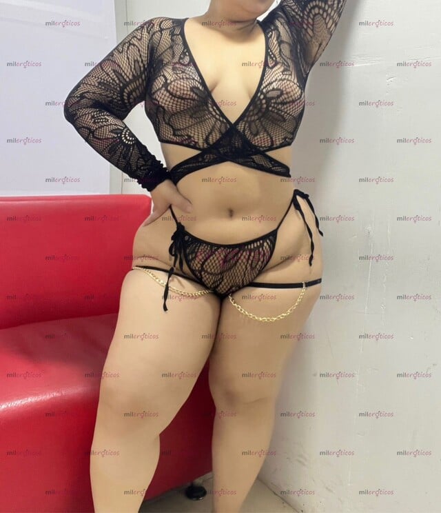 FOTOS DE QUIERO SENTIR TU BOQUITA PAGADITA DE MIS TETOTAS TE VA A GUSTAR BEBE