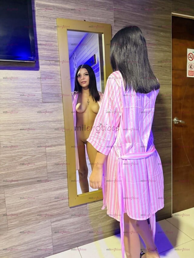 FOTOS DE DISPONIBLE SALOMÉ SORPRENDENTE LO LI T A DE SENOS Y CURVAS DE ALTO IMPACTO