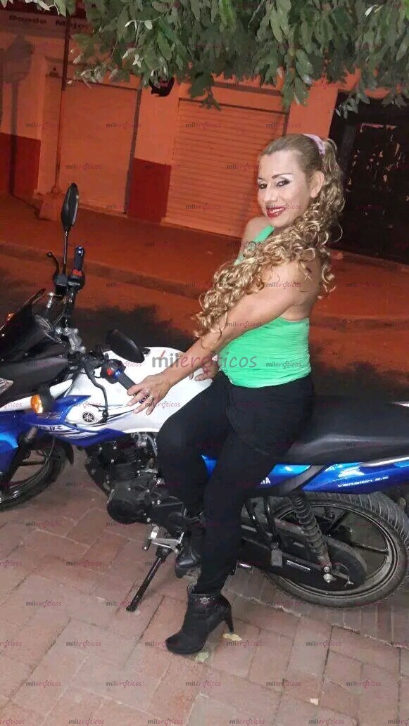 FOTOS DE VEN A MI PELUQUERIA EN FONTIBÓN CALLE 22 J 100 29 ESTOY ARRECHITA