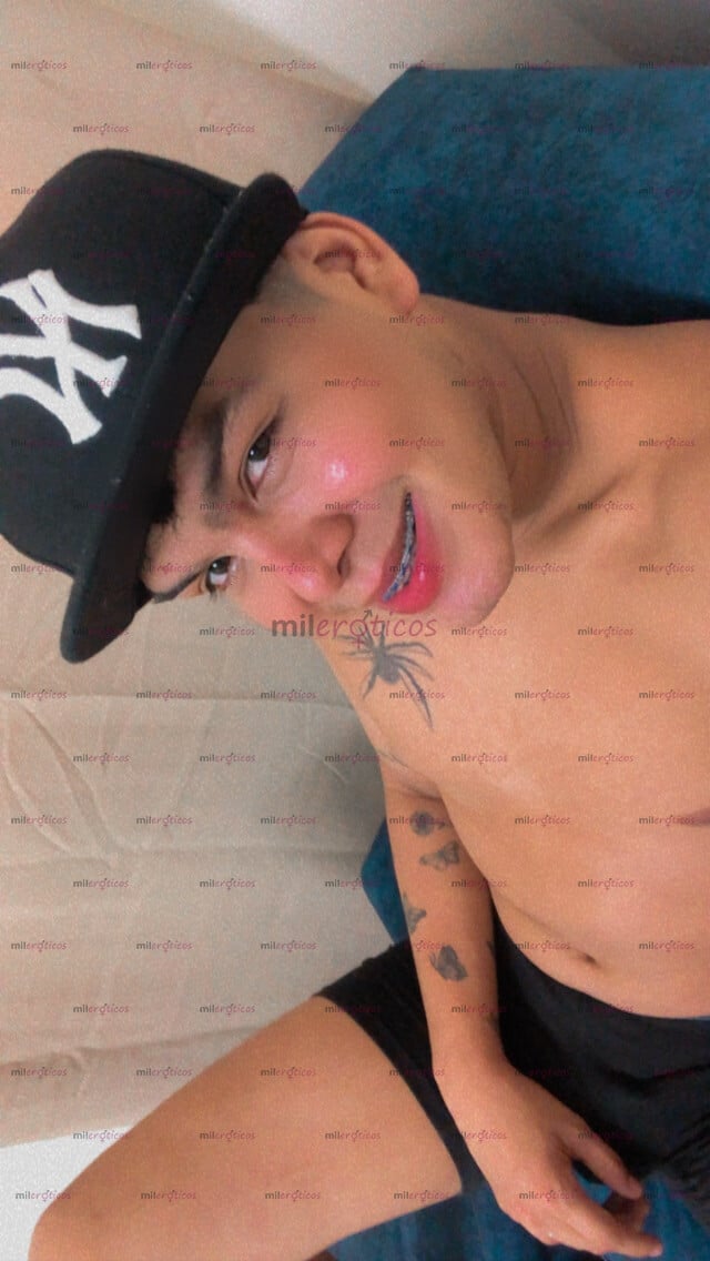 FOTOS DE JOVEN VENEZOLANO 23 AÑOS DISPONIBLE MASAJEA BESOS MORBO PARCHE PLANES SANOS