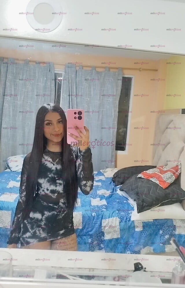 FOTOS DE SOY UNA PEQUEÑA ARDIENTE Y PELIGROSA, LISTA PARA CUMPLIR TUS DESEOS.