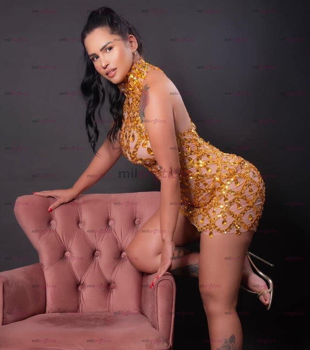 FOTOS DE SOY UNA CHICA LINDA, CERO MAMONA, Y SÚPER COMPLACIENTE VENEZOLANA
