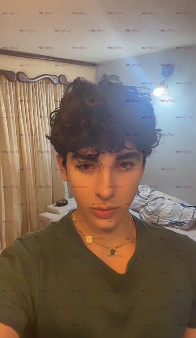 FOTOS DE JOVEN PASIVO, COMPLACIENTE CON BUEN CULO